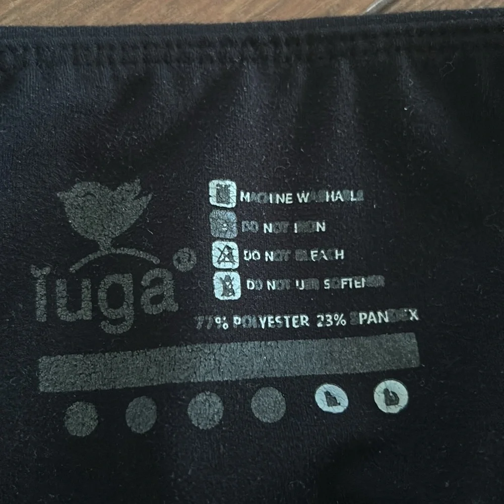 Iuga Capri Leggings